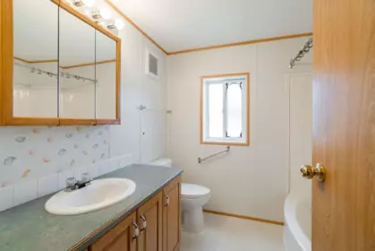 Hallway Photo of 132 19682 Poplar Drive, Pitt Meadows, BC