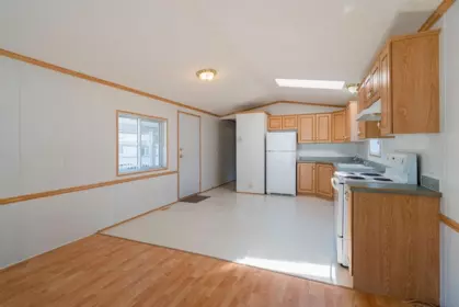 Kitchen Island Photo of 132 19682 Poplar Drive, Pitt Meadows, BC