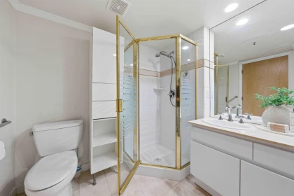 Mudroom Photo of 18D 338 Taylor Way, West Vancouver, BC