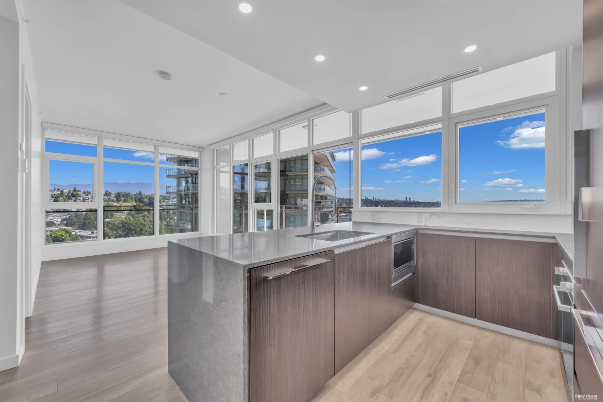 Dining Area Photo of 1605 5311 Goring Street, Burnaby, BC