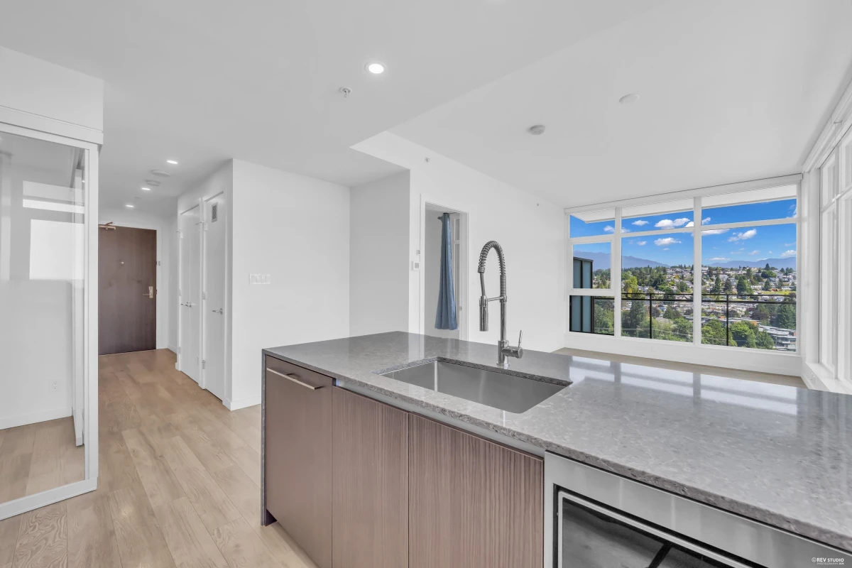 Family Room Photo of 1605 5311 Goring Street, Burnaby, BC