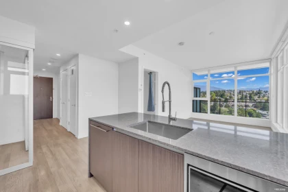 1605 5311 Goring Street, Burnaby, BC, Burnaby — Apartment/Condo for sale