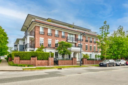 Outdoor Patio Photo of 309 545 Foster Avenue, Coquitlam, BC
