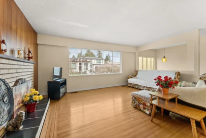 Kitchen Island Photo of 7451 113 Street, Delta, BC