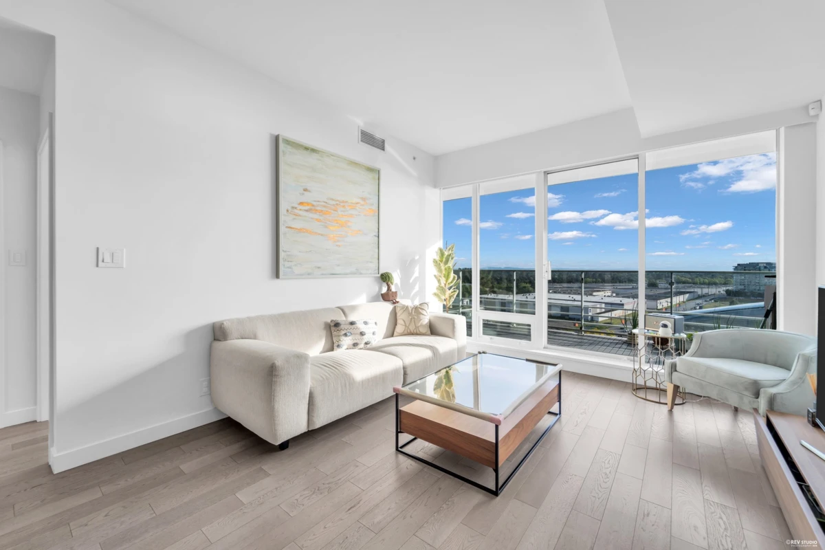 Living Room Photo of 1003 6622 Pearson Way, Richmond, BC