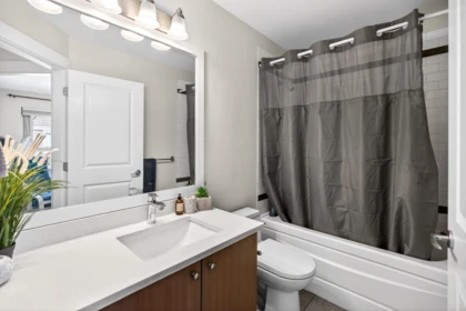 Hallway Photo of 7 7155 189 Street, Surrey, BC