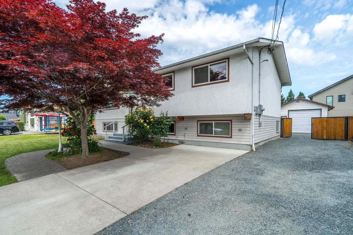 Family Room Photo of 8550 Cramer Drive, Chilliwack, BC