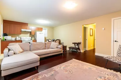 Staircase Photo of 19470 72 Avenue, Surrey, BC