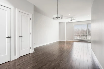 Walk-In Closet Photo of 3 45615 Tamihi Way, Chilliwack, BC