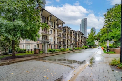 315 4788 Brentwood Drive, Burnaby, BC, Burnaby — Apartment/Condo for sale