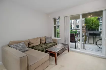 315 4788 Brentwood Drive, Burnaby, BC, Burnaby — Apartment/Condo for sale