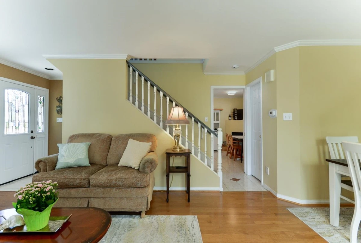 Family Room Photo of 11200 7th Avenue, Richmond, BC