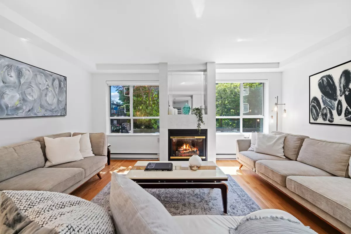Living Room Photo of 102 2128 W 43rd Avenue, Vancouver, BC