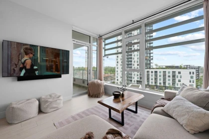 607 3438 Sawmill Crescent, Vancouver, BC, Vancouver — Apartment/Condo for sale