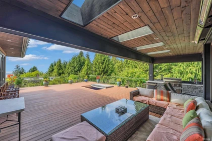 Outdoor Kitchen Photo of 1108 Highland Place, West Vancouver, BC