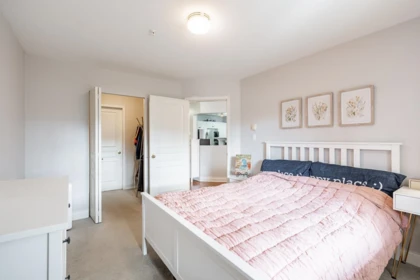 Bedroom 3 Photo of 101 15885 84 Avenue, Surrey, BC