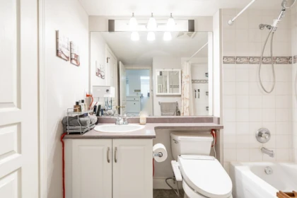 Powder Room Photo of 101 15885 84 Avenue, Surrey, BC