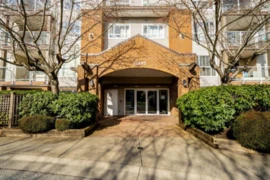 101 15885 84 Avenue, Surrey, BC