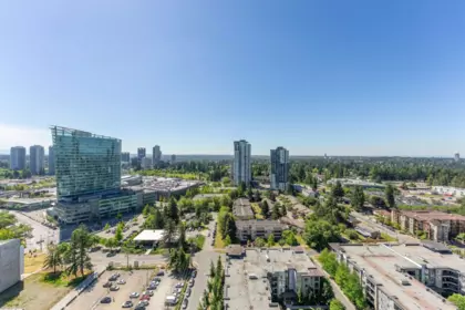 Hot Tub / Spa Photo of 2508 13350 Central Avenue, Surrey, BC