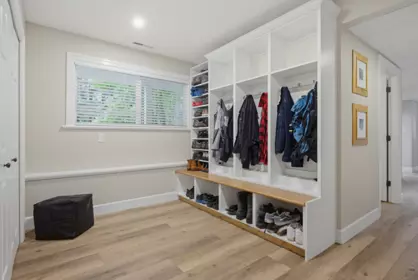 Entry Foyer Photo of 24165 65 AVENUE, Langley BC V2Y 2H1