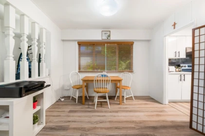 Kitchen Island Photo of 985 Wallace Wynd, Port Moody, BC