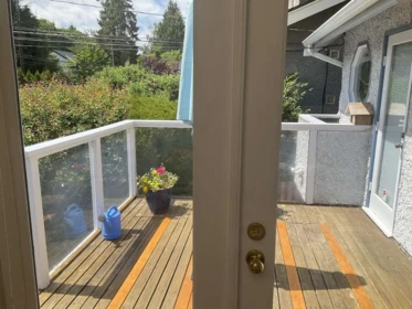Entry Foyer Photo of 3974 W 18th Avenue, Vancouver, BC