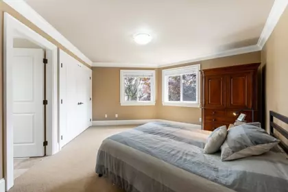 Basement Recreation Room Photo of 13385 23 Avenue, Surrey, BC