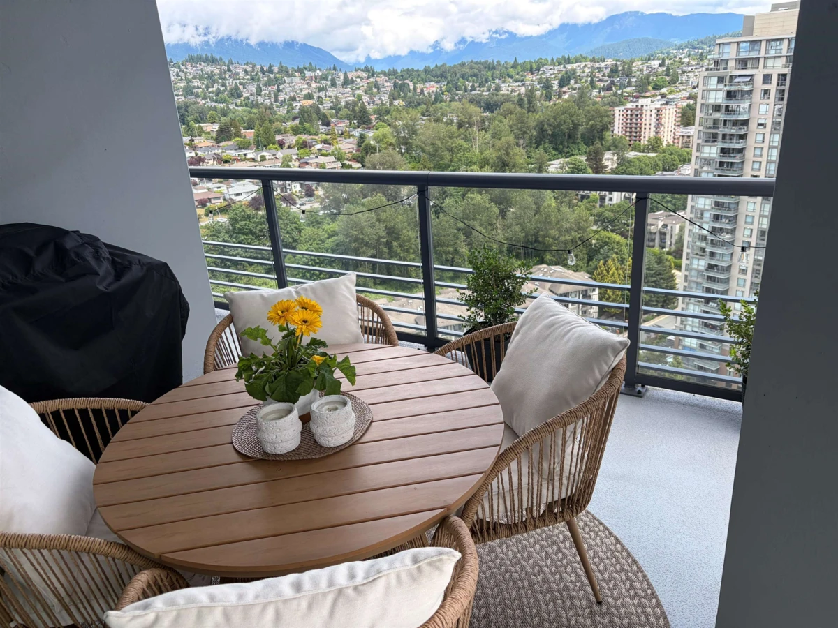 Family Room Photo of 2711 4730 Lougheed Highway, Burnaby, BC