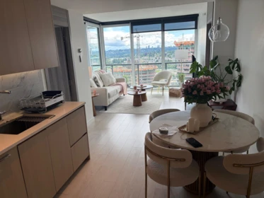 Kitchen Island Photo of 2711 4730 Lougheed Highway, Burnaby, BC