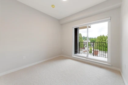 Hallway Photo of 602 110 E 17th Street, North Vancouver, BC