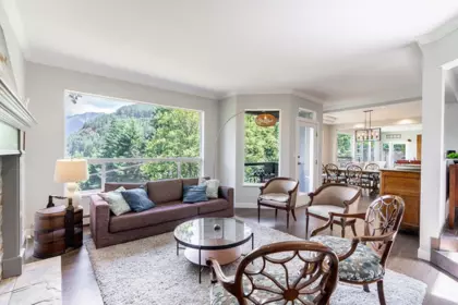 6330 Chatham Street, West Vancouver, BC, West Vancouver — Single Family Residence for sale