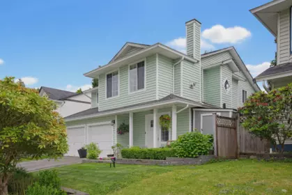 21572 93b Avenue, Langley, BC, Langley — Single Family Residence for sale
