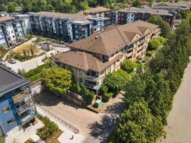110 13780 76 Avenue, Surrey, BC, Surrey — Apartment/Condo for sale