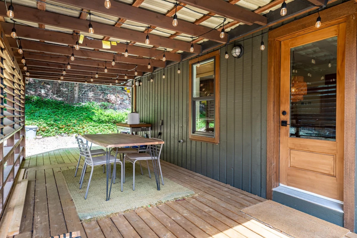 Dining Area Photo of 303 Wood Dale Drive, Mayne Island, BC