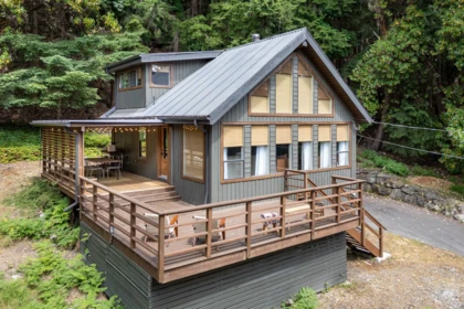 303 Wood Dale Drive, Mayne Island, BC, Mayne Island — Single Family Residence for sale
