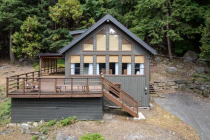 303 Wood Dale Drive, Mayne Island, BC, Mayne Island — Single Family Residence for sale