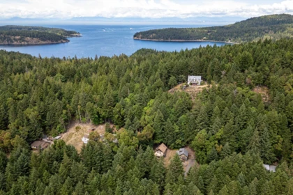 Garden / Landscaping Photo of 303 Wood Dale Drive, Mayne Island, BC