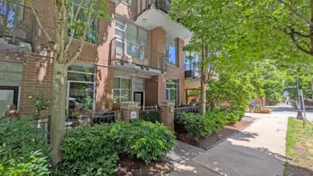 357 E 11th Avenue, Vancouver, BC, Vancouver — Townhouse for sale