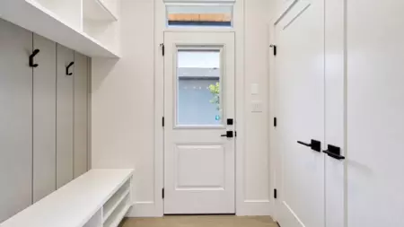 Powder Room Photo of 19664 76a Avenue, Langley, BC
