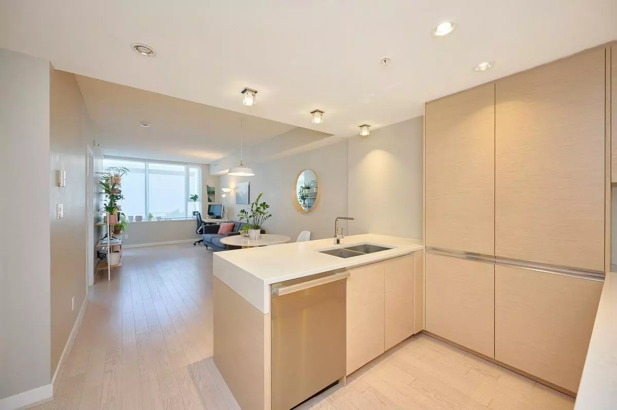 Dining Area Photo of 209 508 W 29th Avenue, Vancouver, BC