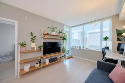 Breakfast Nook Photo of 209 508 W 29th Avenue, Vancouver, BC