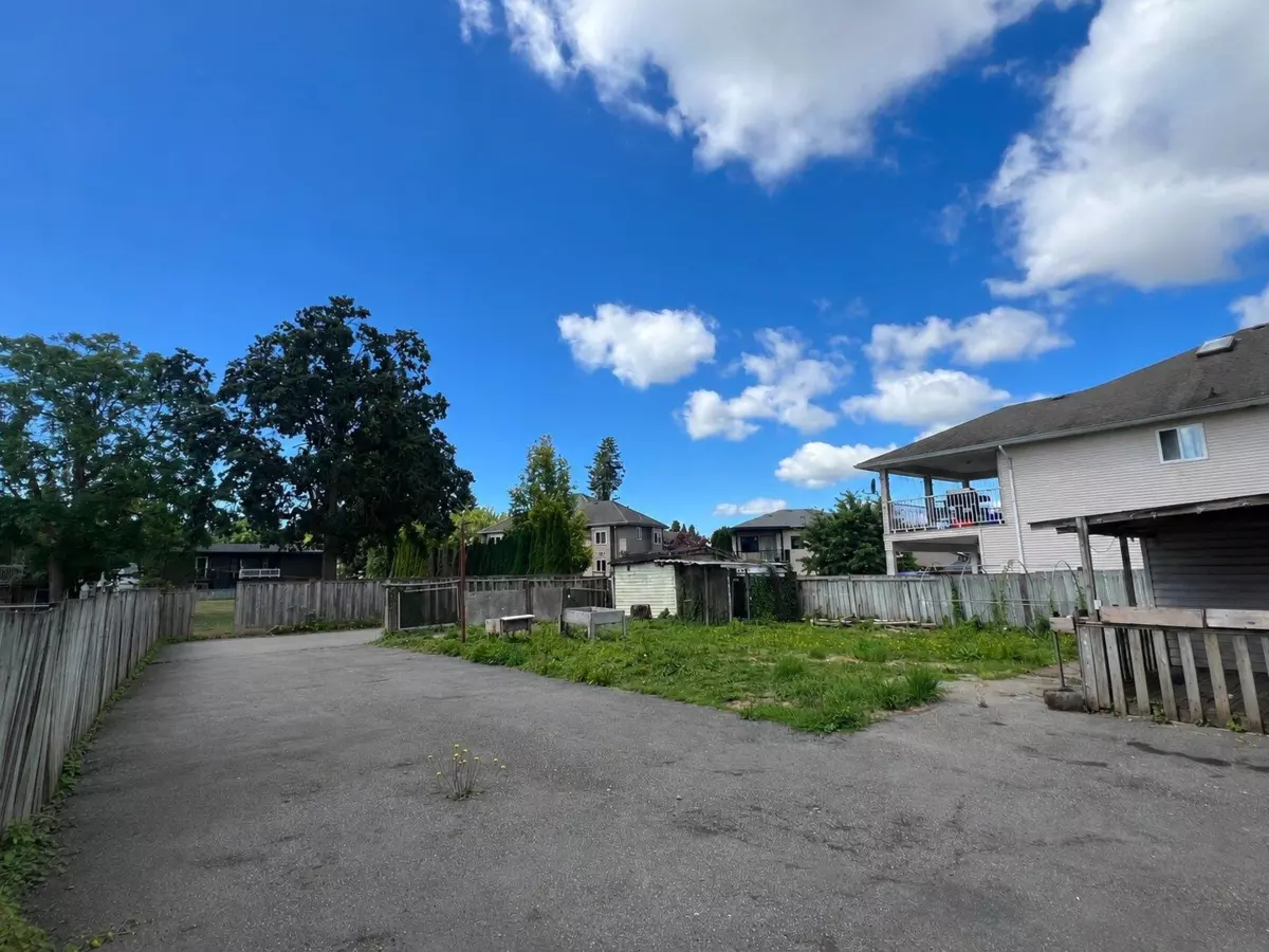 Exterior Rear Photo of 14086 72 Avenue, Surrey, BC