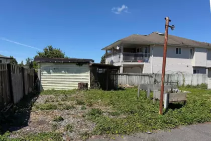 14086 72 Avenue, Surrey, BC, Surrey — Single Family Residence for sale