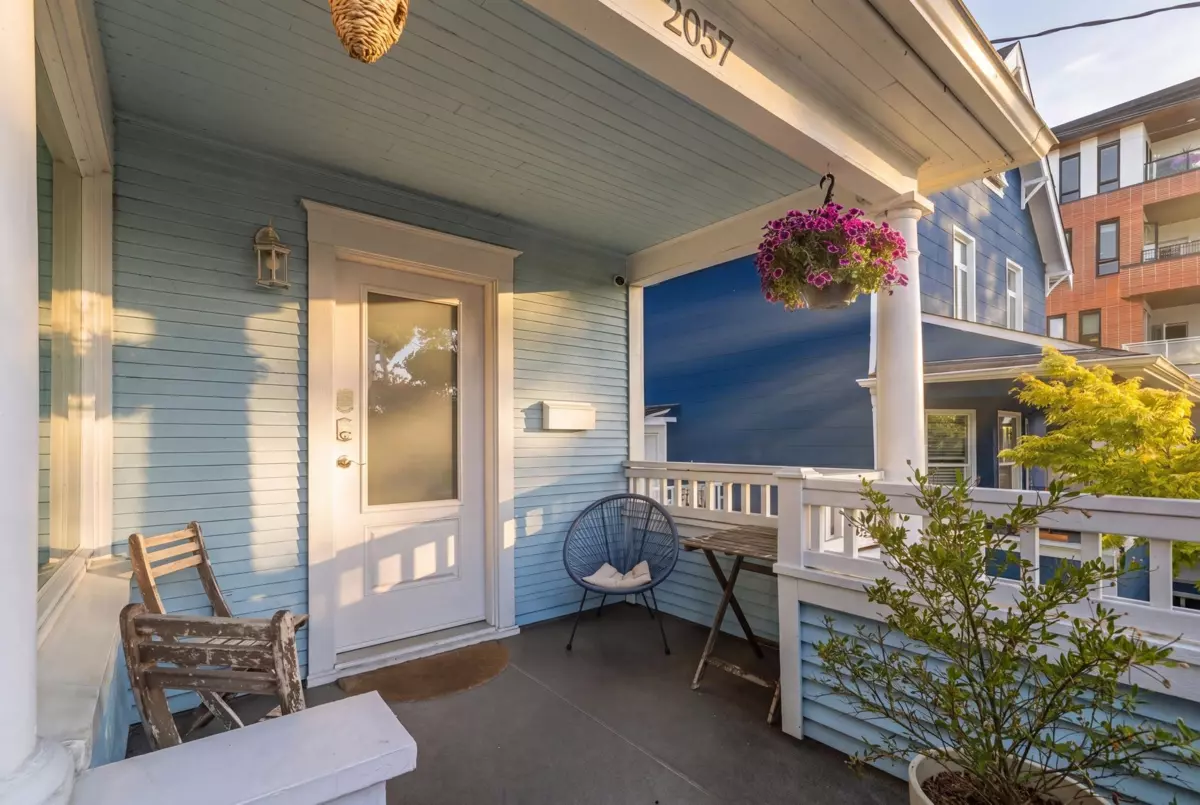 Family Room Photo of 2057 Cypress Street, Vancouver, BC