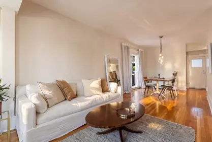Breakfast Nook Photo of 2057 Cypress Street, Vancouver, BC
