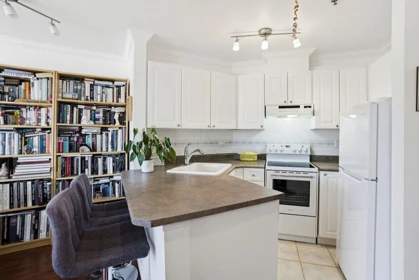 Breakfast Nook Photo of 304 2025 Stephens Street, Vancouver, BC