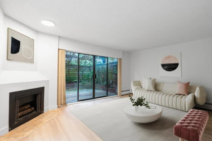 102 747 17th Street, West Vancouver, BC, West Vancouver — Apartment/Condo for sale