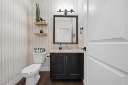 Guest Bathroom Photo of 24766 100a Avenue, Maple Ridge, BC