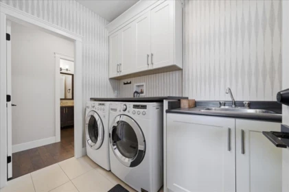 Powder Room Photo of 24766 100a Avenue, Maple Ridge, BC