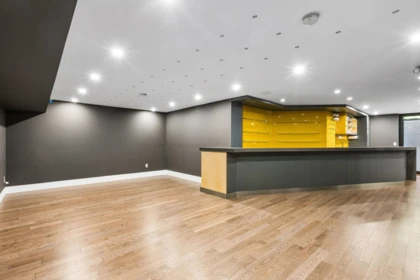 Basement Recreation Room Photo of 4577 Capilano Road, North Vancouver, BC